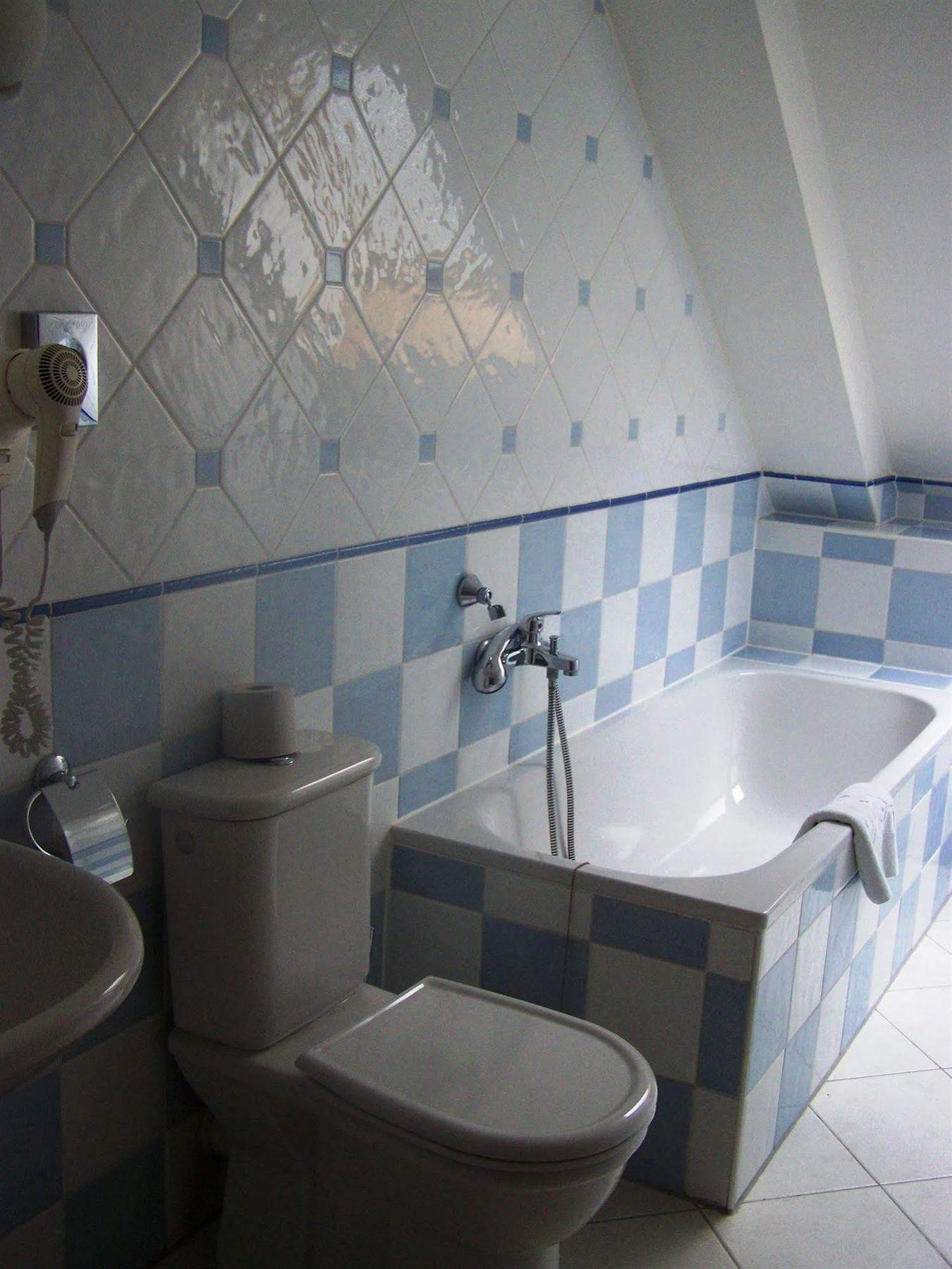Hotel Pariz Jicin Ngoại thất bức ảnh